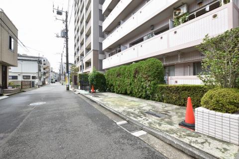 前面道路含む現地写真