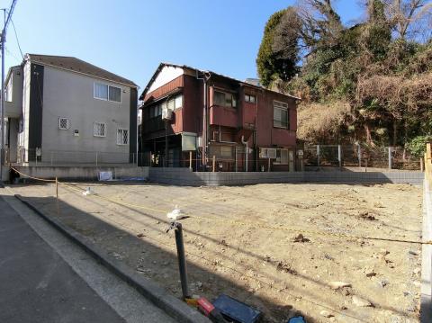 鎌谷町建築条件なし売地