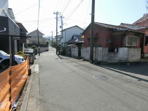 前面道路含む現地写真