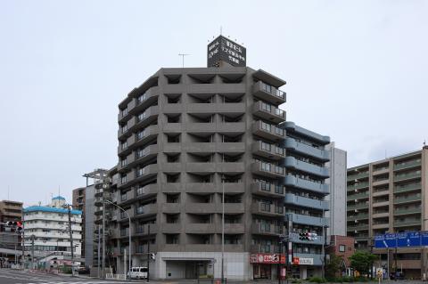 リブゼ横浜中央弐番館　２階