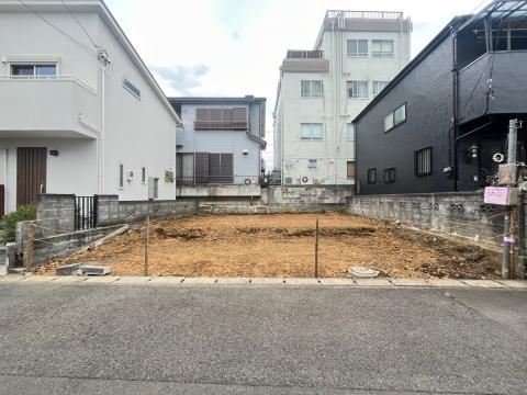 鶴ヶ峰本町１丁目新築戸建てB号棟