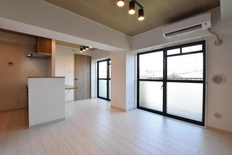 ≪二俣川駅徒歩7分×フルリノベーション≫ グレイス二俣川3階