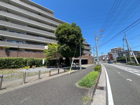 前面道路含む現地写真