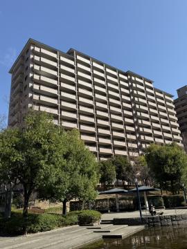 サン・ステージ緑園都市　東の街７番館