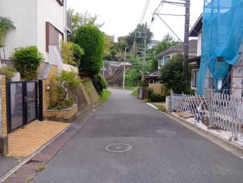 前面道路含む現地写真
